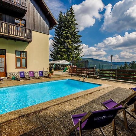 Svycarska Bouda Hotel Špindlerŭv Mlýn Luaran gambar