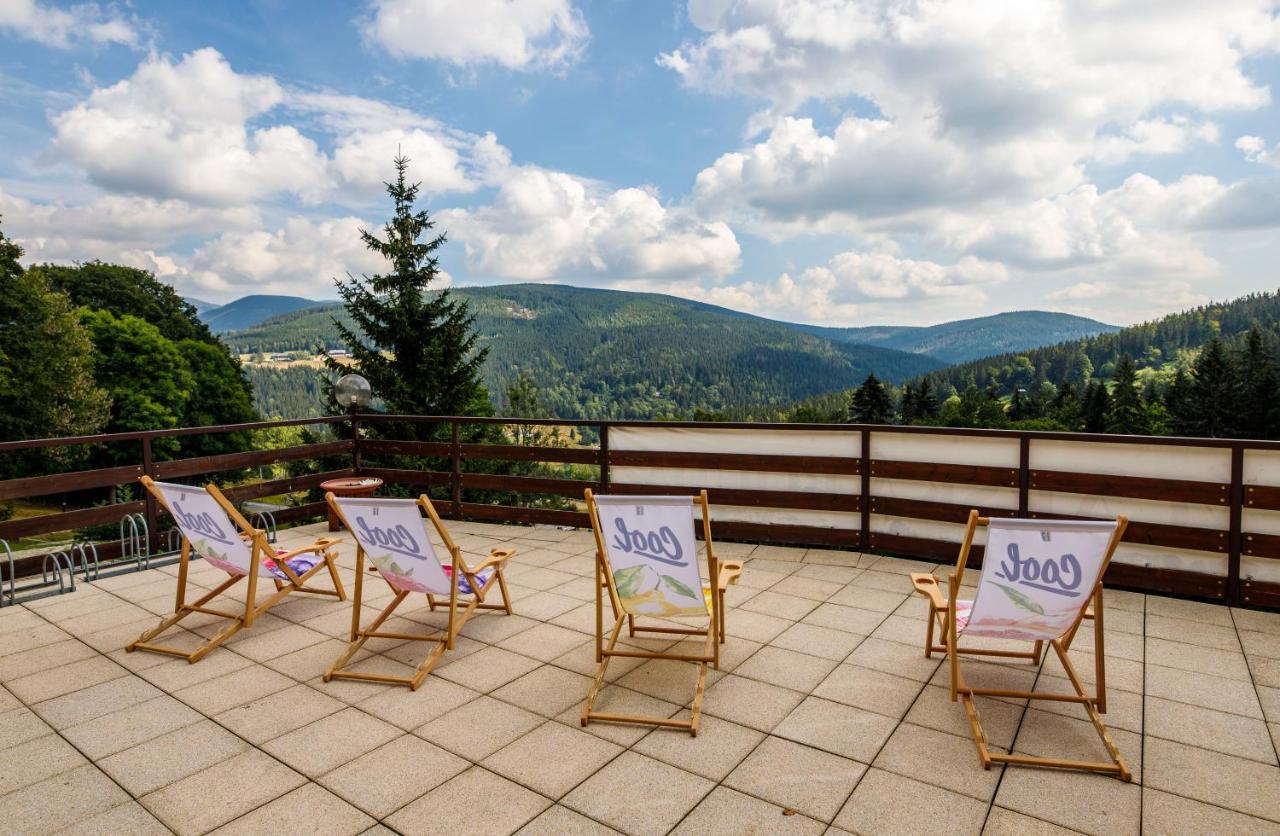 Svycarska Bouda Hotel Špindlerŭv Mlýn Luaran gambar