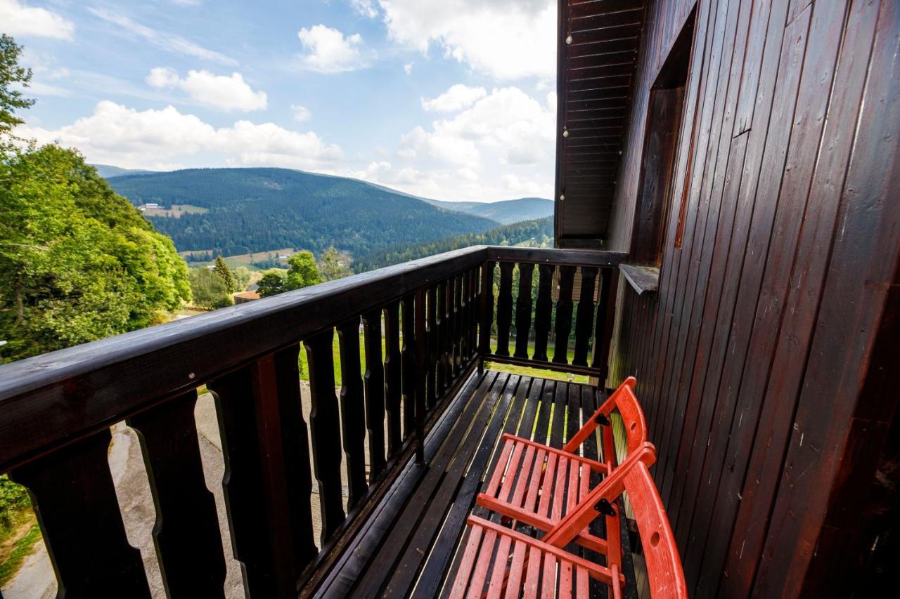 Svycarska Bouda Hotel Špindlerŭv Mlýn Luaran gambar