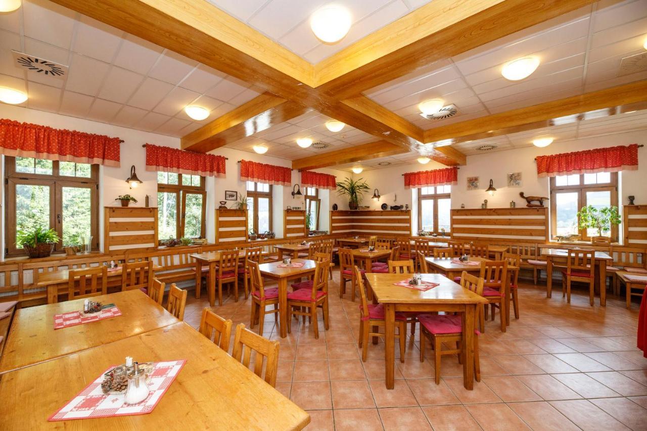 Svycarska Bouda Hotel Špindlerŭv Mlýn Luaran gambar
