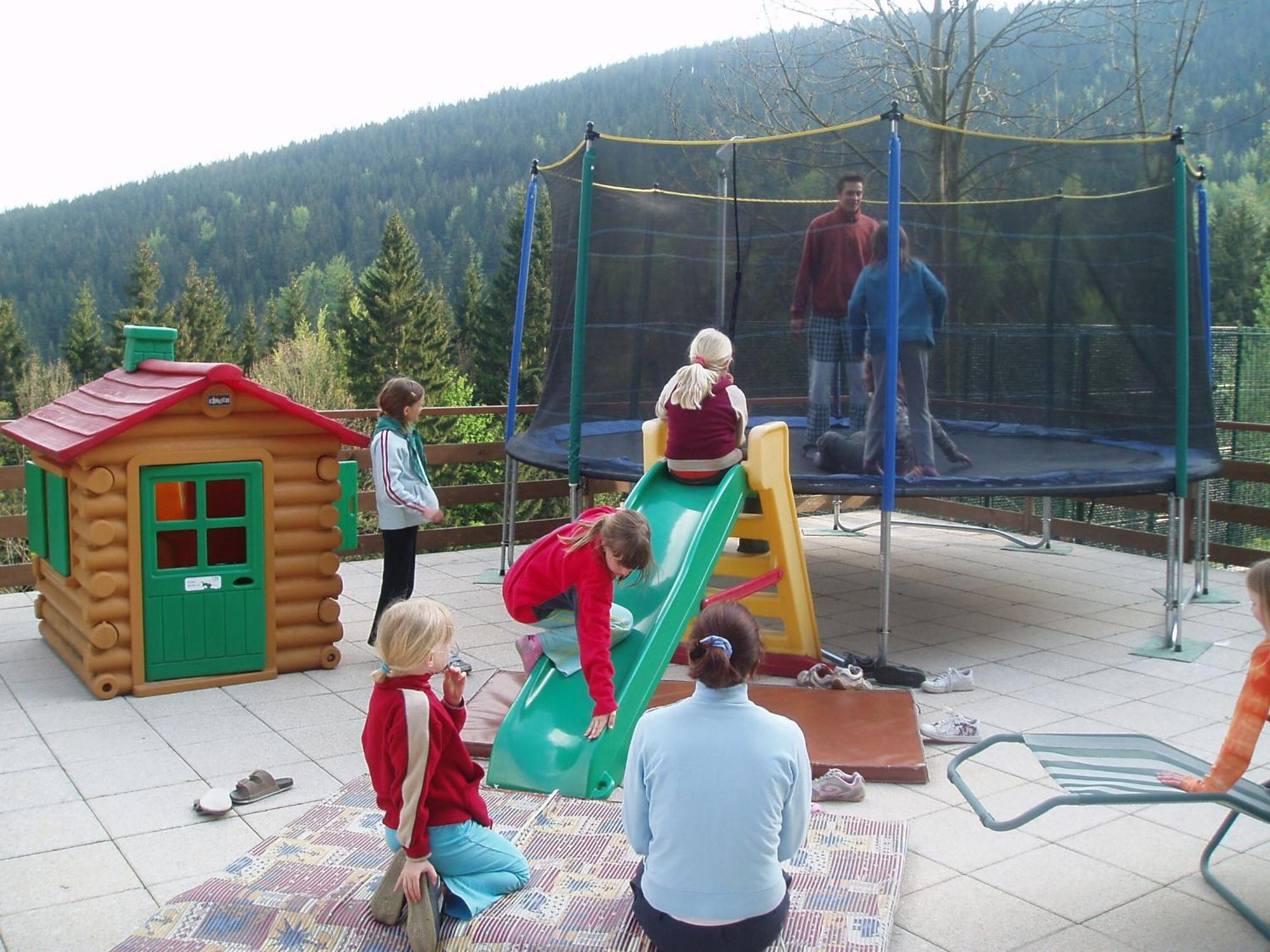 Svycarska Bouda Hotel Špindlerŭv Mlýn Luaran gambar