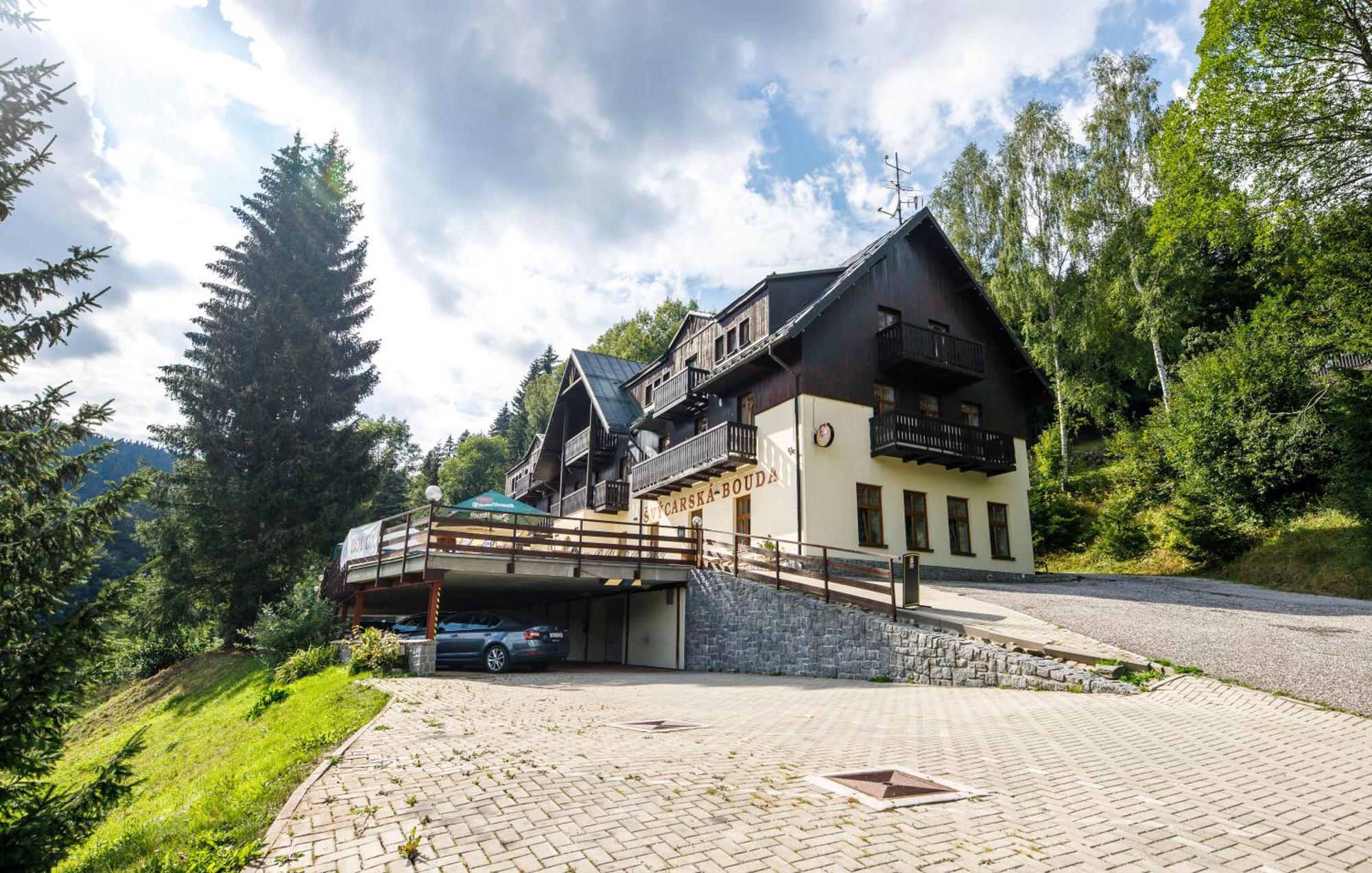 Svycarska Bouda Hotel Špindlerŭv Mlýn Luaran gambar