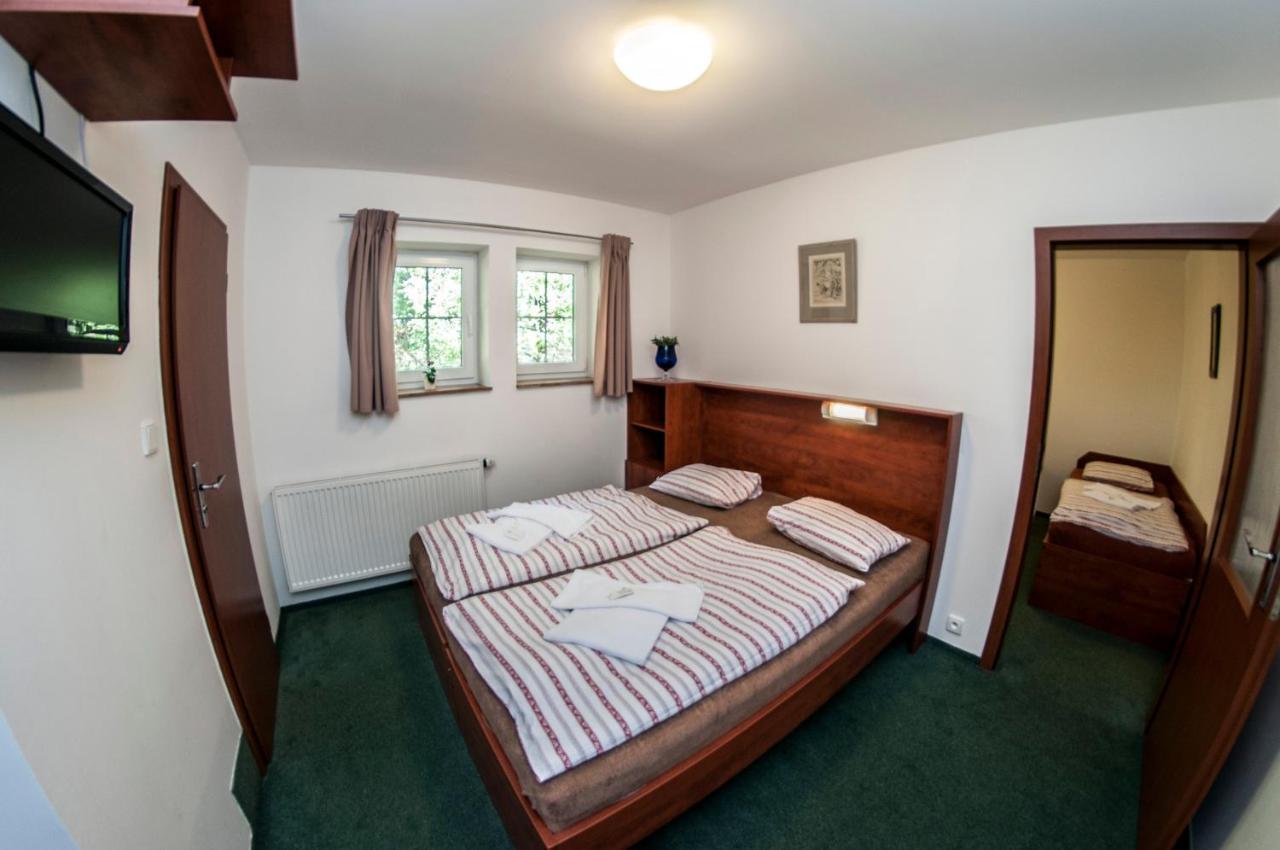 Svycarska Bouda Hotel Špindlerŭv Mlýn Luaran gambar